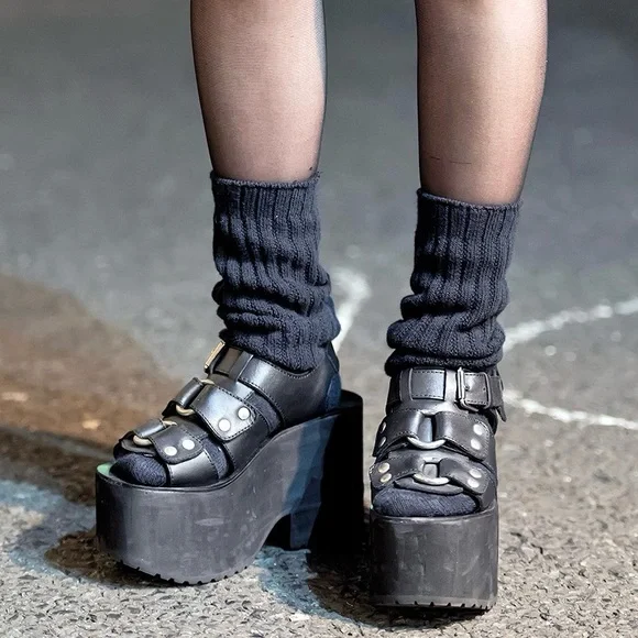 UNIF Chunky Platform O-Ring Hardware Buckle Sandals w/ Ankle Strap - Picture 2 of 10